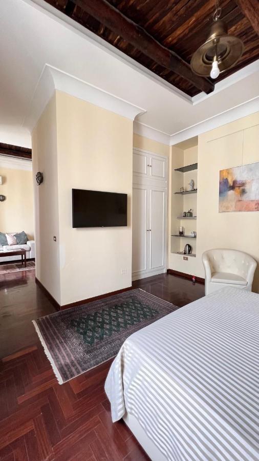 Calabritto Suite Napoli Ngoại thất bức ảnh