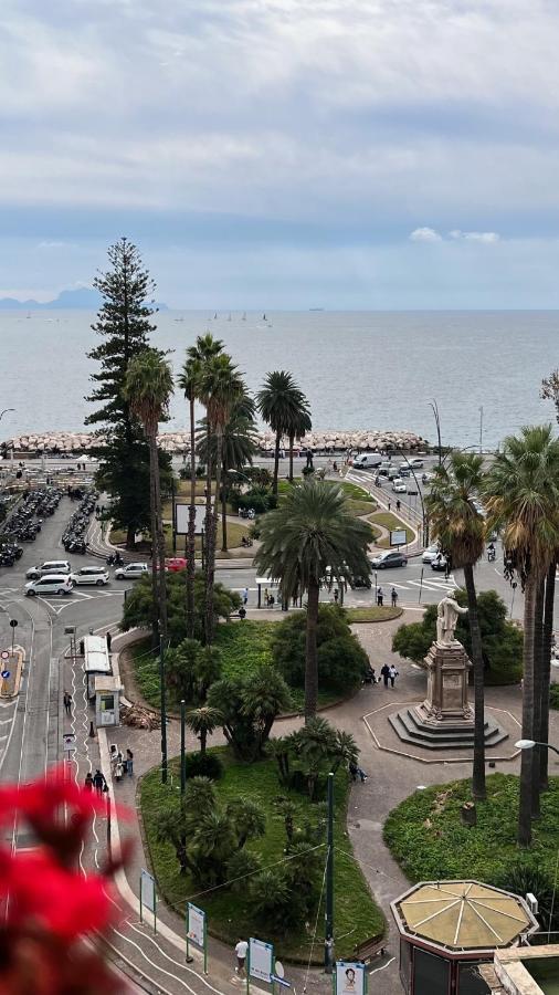 Calabritto Suite Napoli Ngoại thất bức ảnh