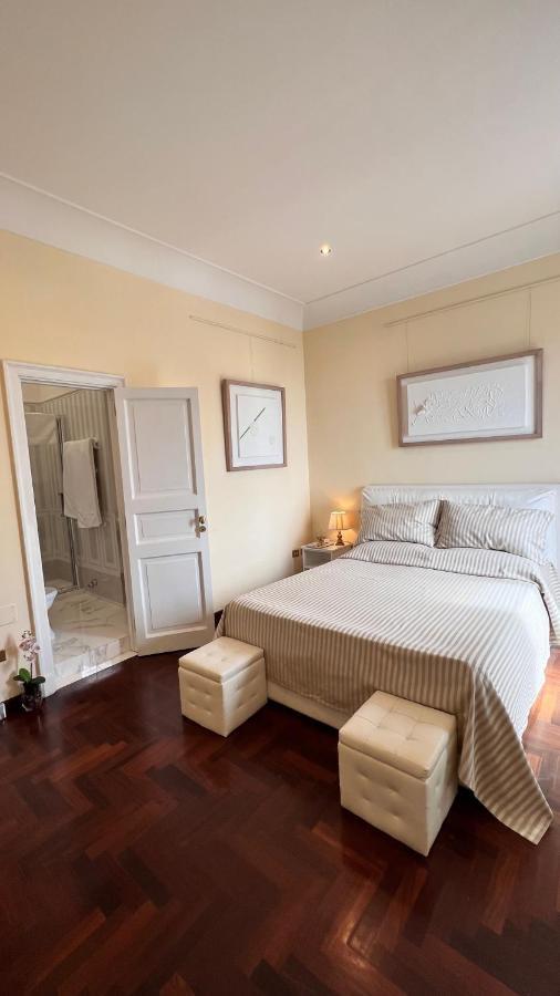 Calabritto Suite Napoli Ngoại thất bức ảnh