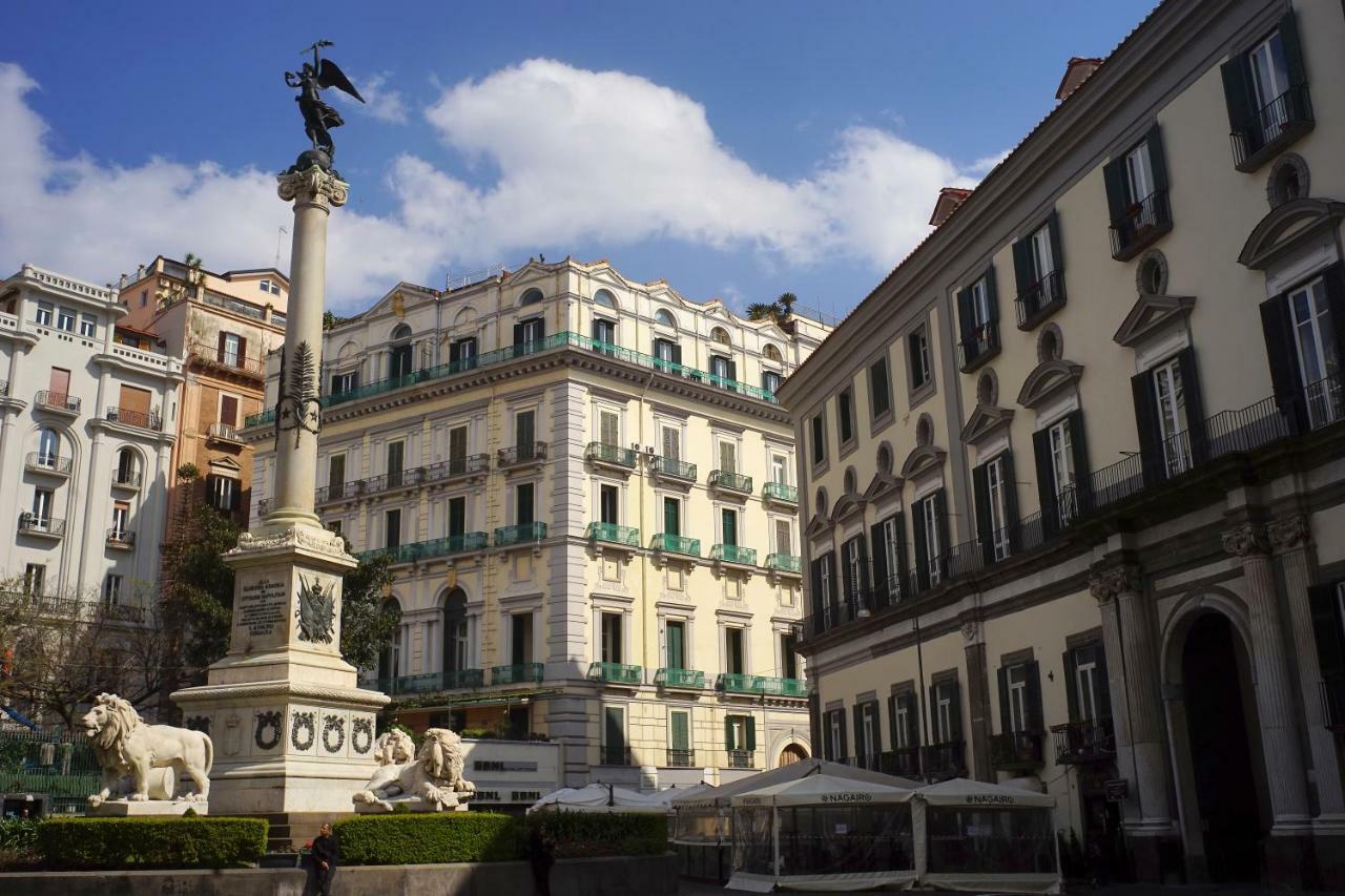 Calabritto Suite Napoli Ngoại thất bức ảnh