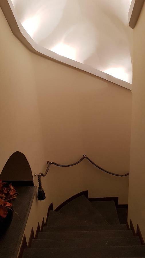 Calabritto Suite Napoli Ngoại thất bức ảnh