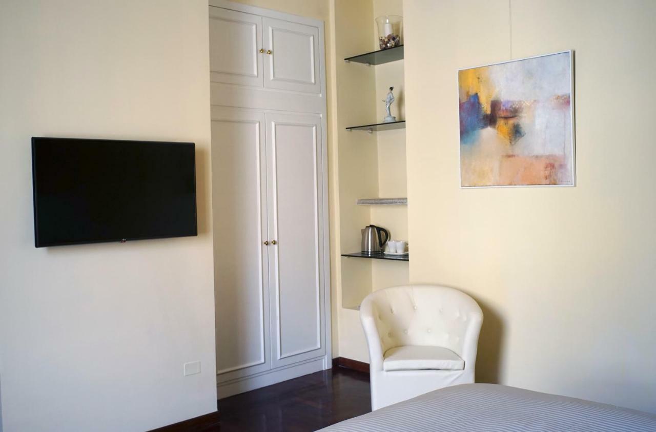 Calabritto Suite Napoli Ngoại thất bức ảnh