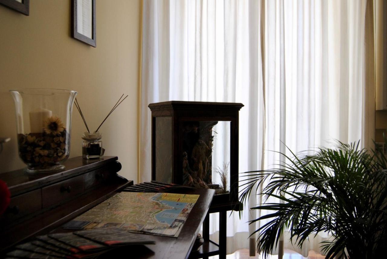 Calabritto Suite Napoli Ngoại thất bức ảnh